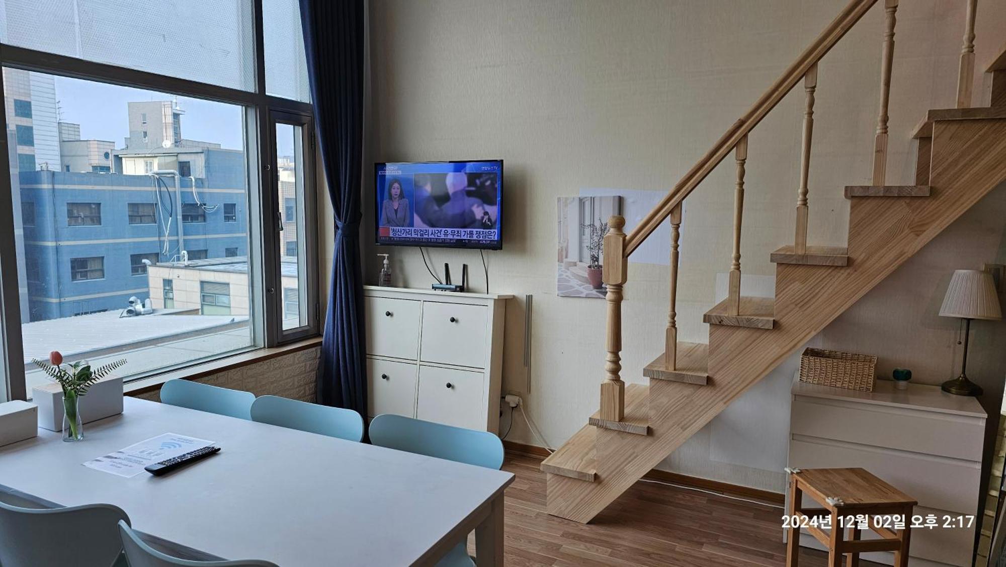 Hongdae Residence-5 1Min From Hongik Uni Station Exit #1 Seoul Exterior photo